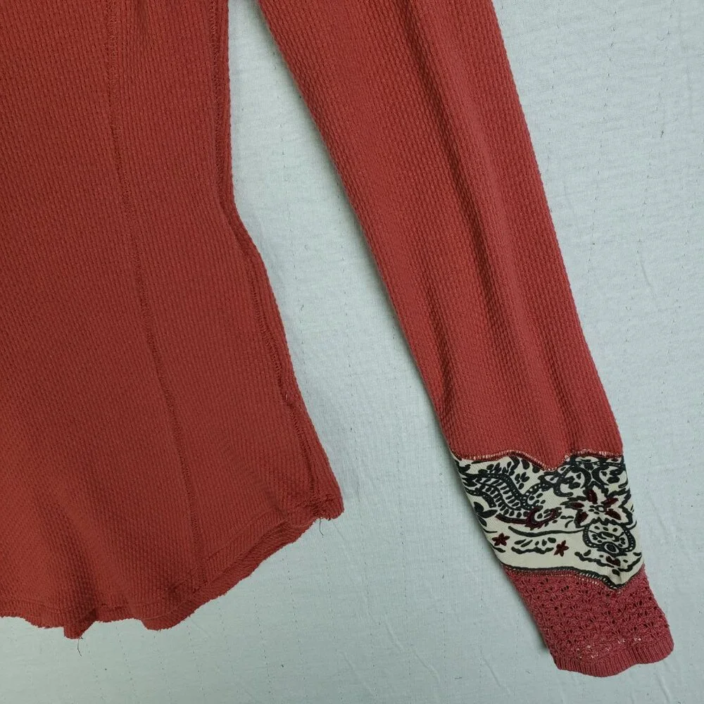 Free People Bandana Cuff Top Thermal Bohemian Crochet size M Resortwear Festival